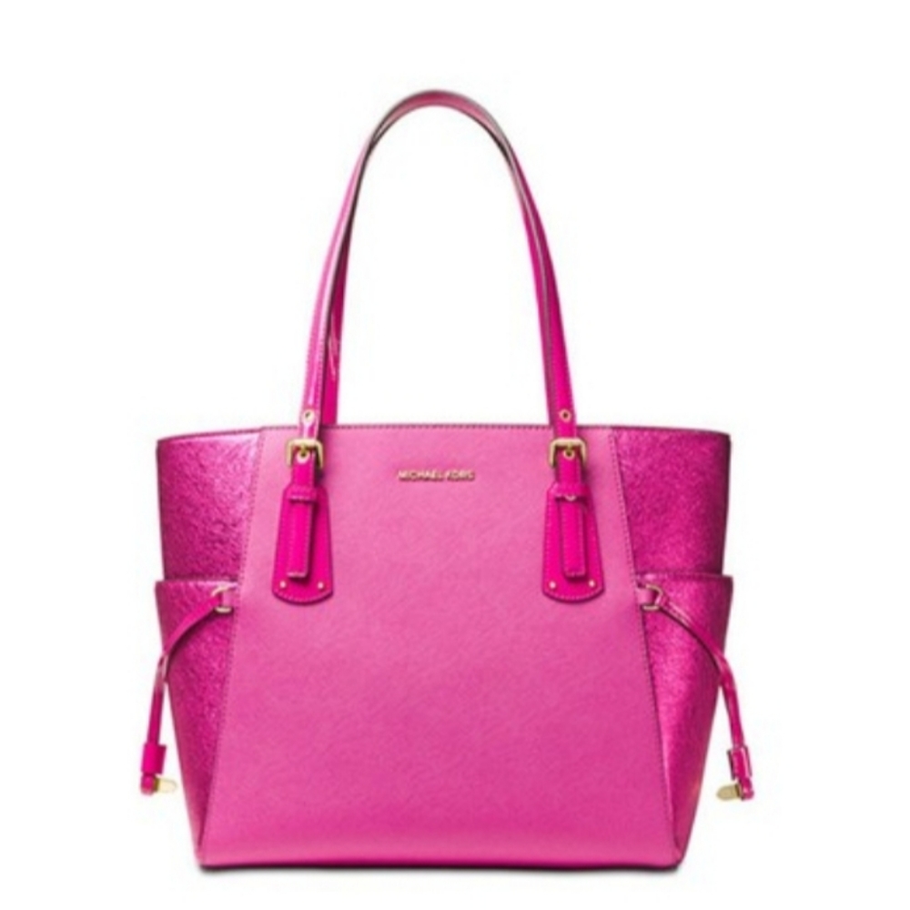 Michael Kors Voyager metallic pink tote this purse